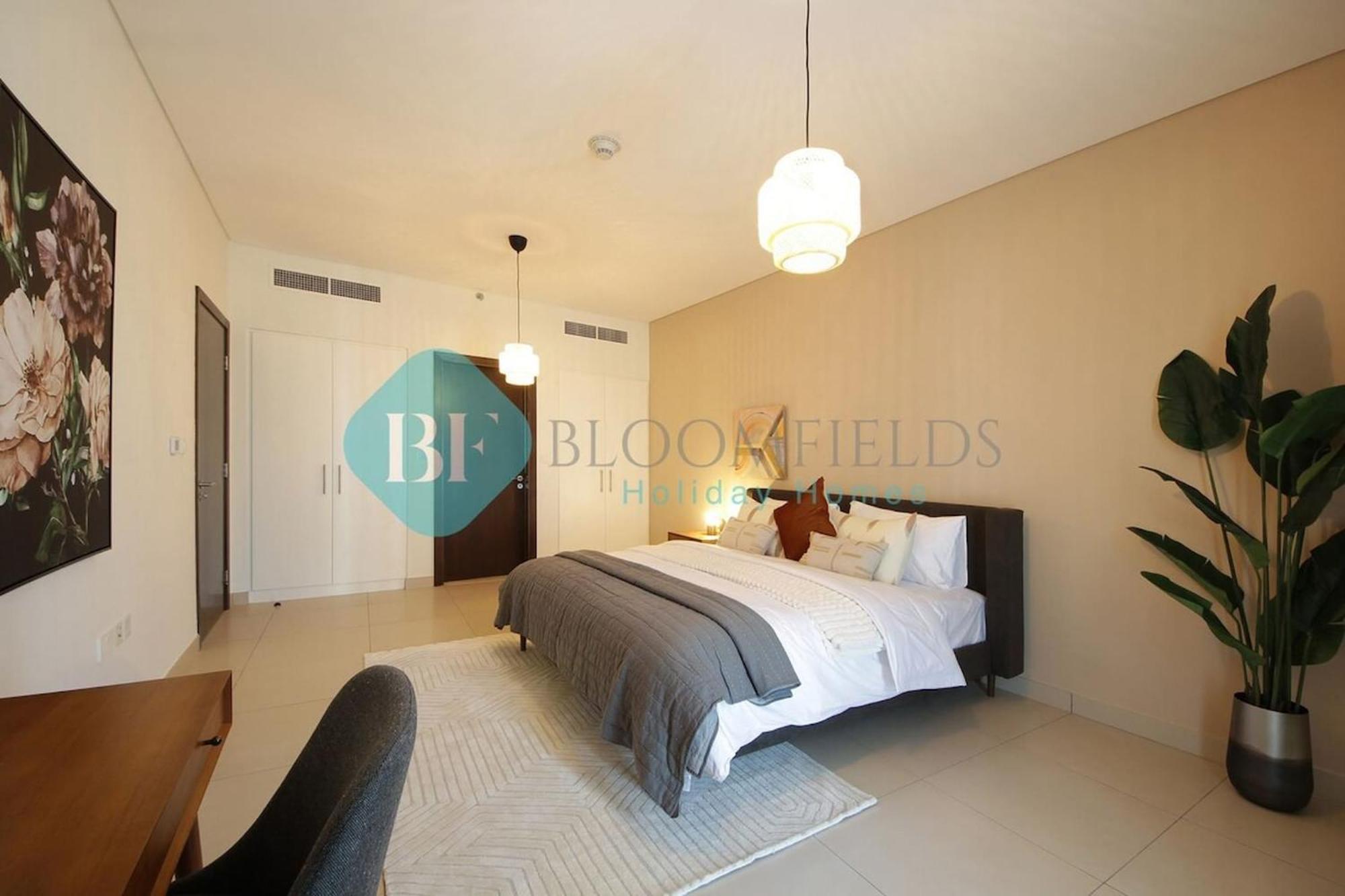 Bloomfields Luxury 2br Wave Tower Al Reem *