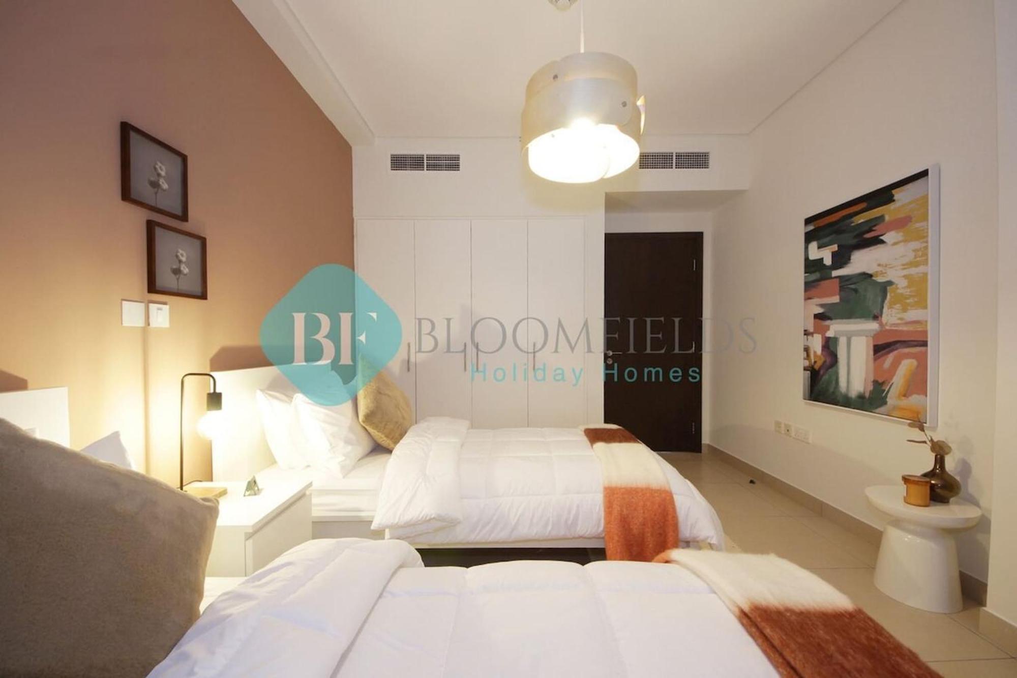 Bloomfields Luxury 2br Wave Tower Al Reem Abou Dabi
