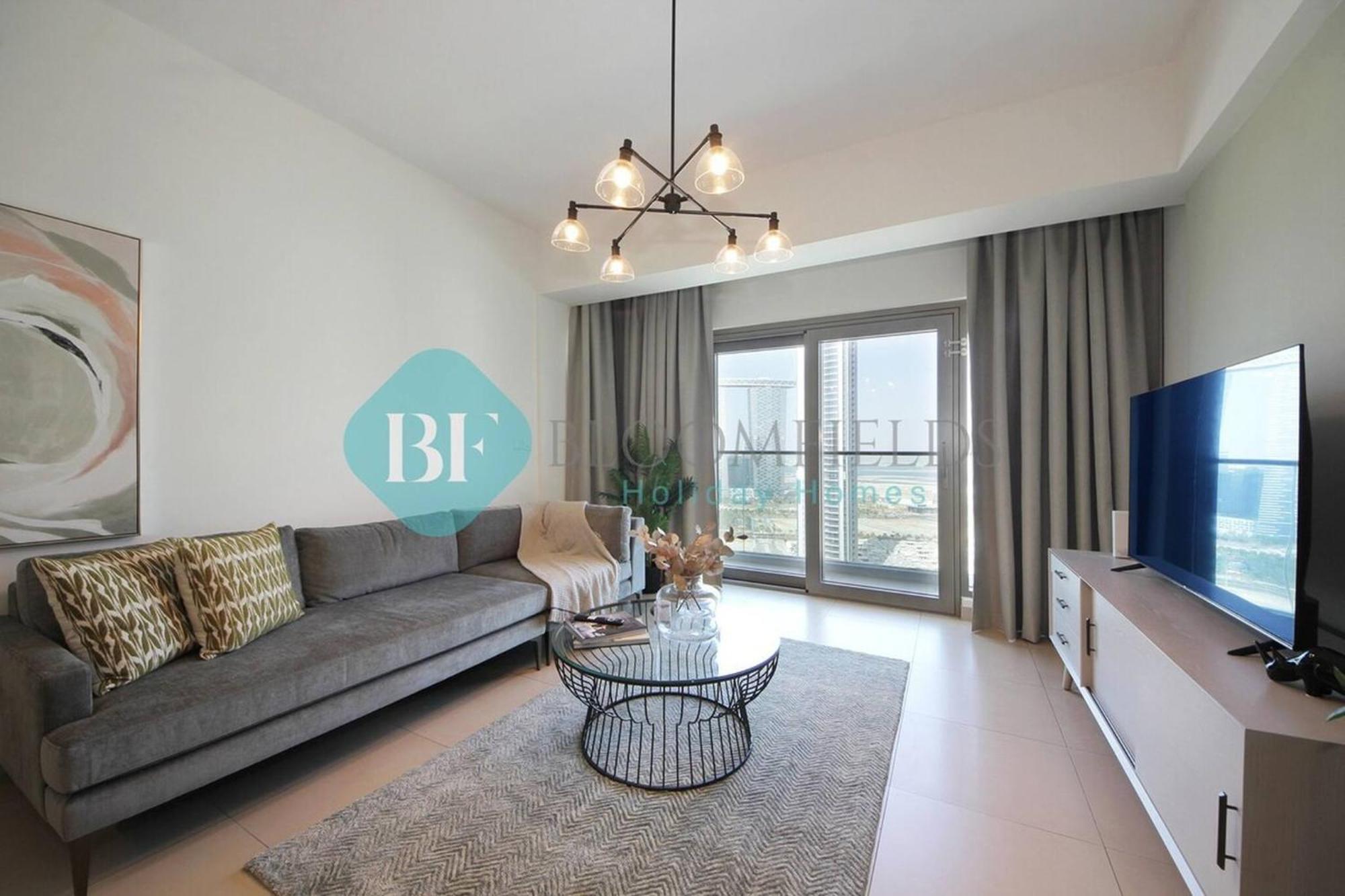 Bloomfields Luxury 2br Wave Tower Al Reem Apartment